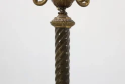 Porte-manteau en cuivre et marbre onyx de style Napoléon III, France, début du 20e siècle.