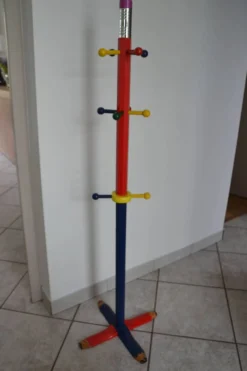 Porte-manteau enfant Pierre Sala