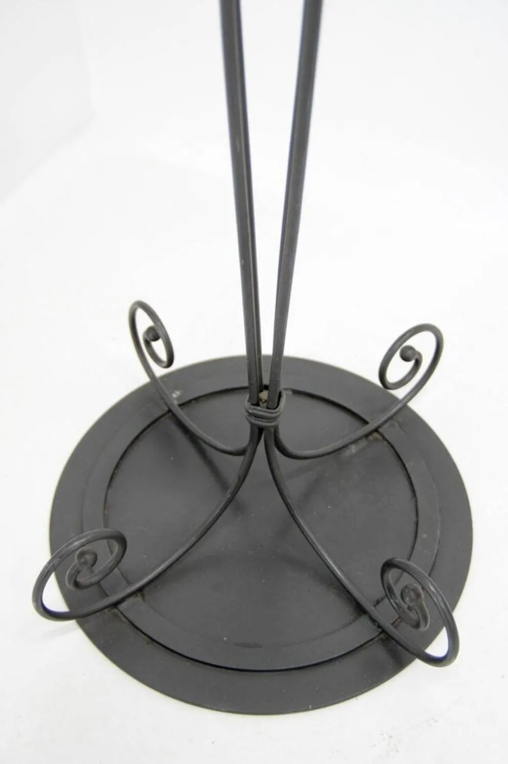 Porte-manteau en fer forgé et arbre à hall debout postmoderne italien des années 1980