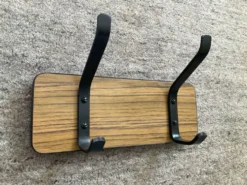 Porte manteau en Formica années 70