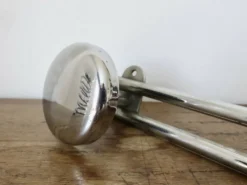 Porte manteau en métal chromé années 70