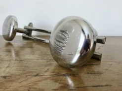 Porte manteau en métal chromé années 70