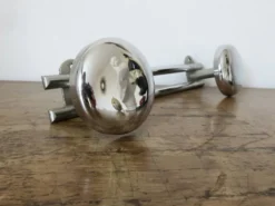 Porte manteau en métal chromé années 70