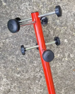 Porte-manteau en métal rouge, vintage 1980