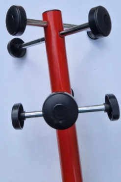 Porte-manteau en métal rouge, vintage 1980