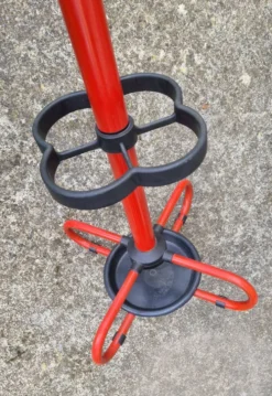 Porte-manteau en métal rouge, vintage 1980