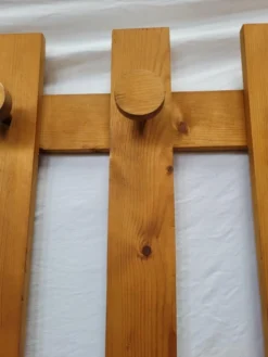 Porte manteau en pin années 70