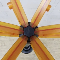 Porte-manteau en plastique orange de style italien des années spatiales vintage