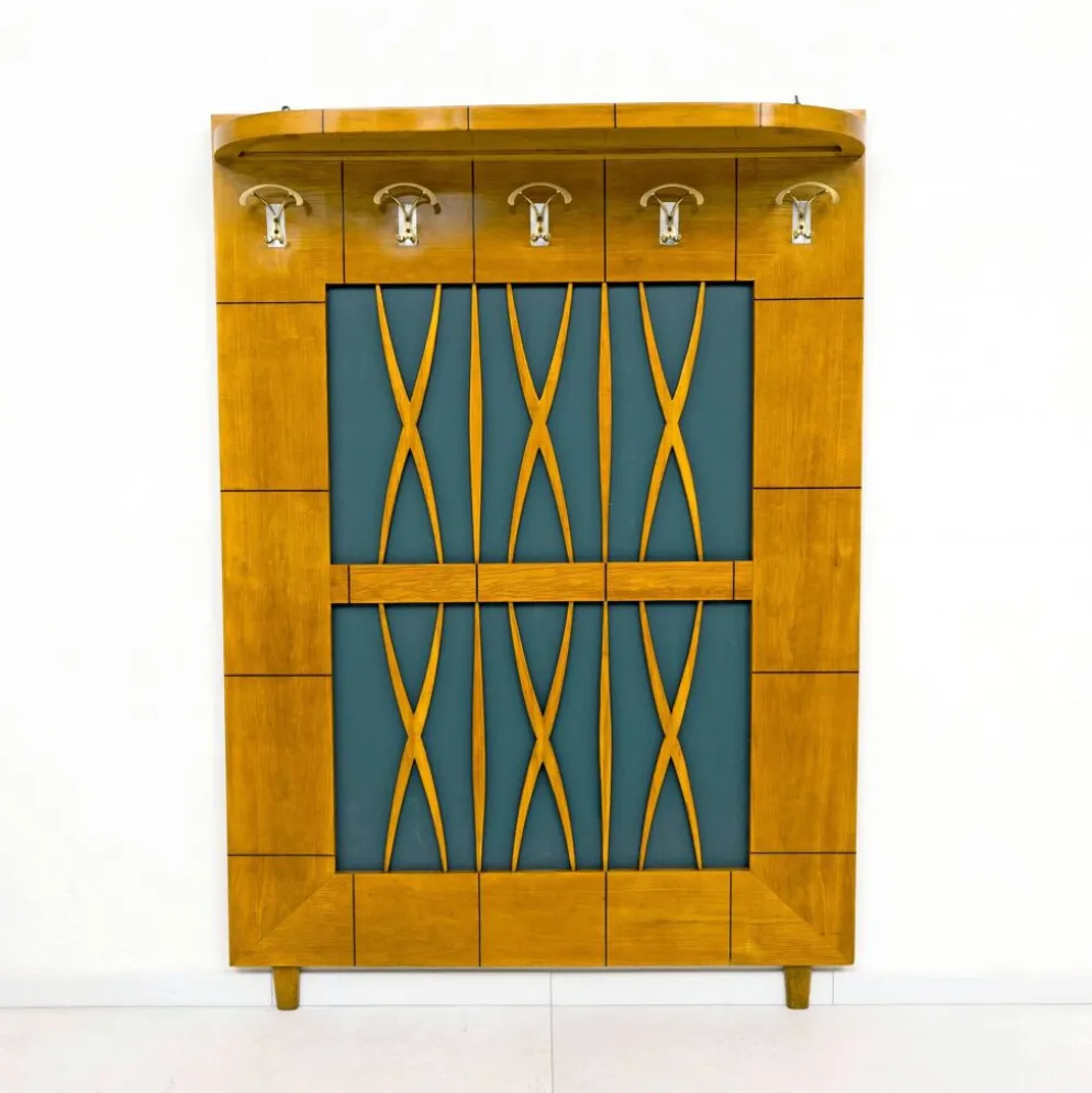 Porte-manteau en érable Art Déco italien dans le style de Paolo Buffa des années 1950