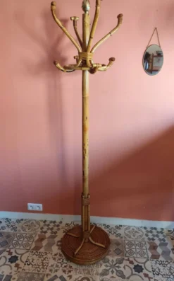 Porte manteau en rotin