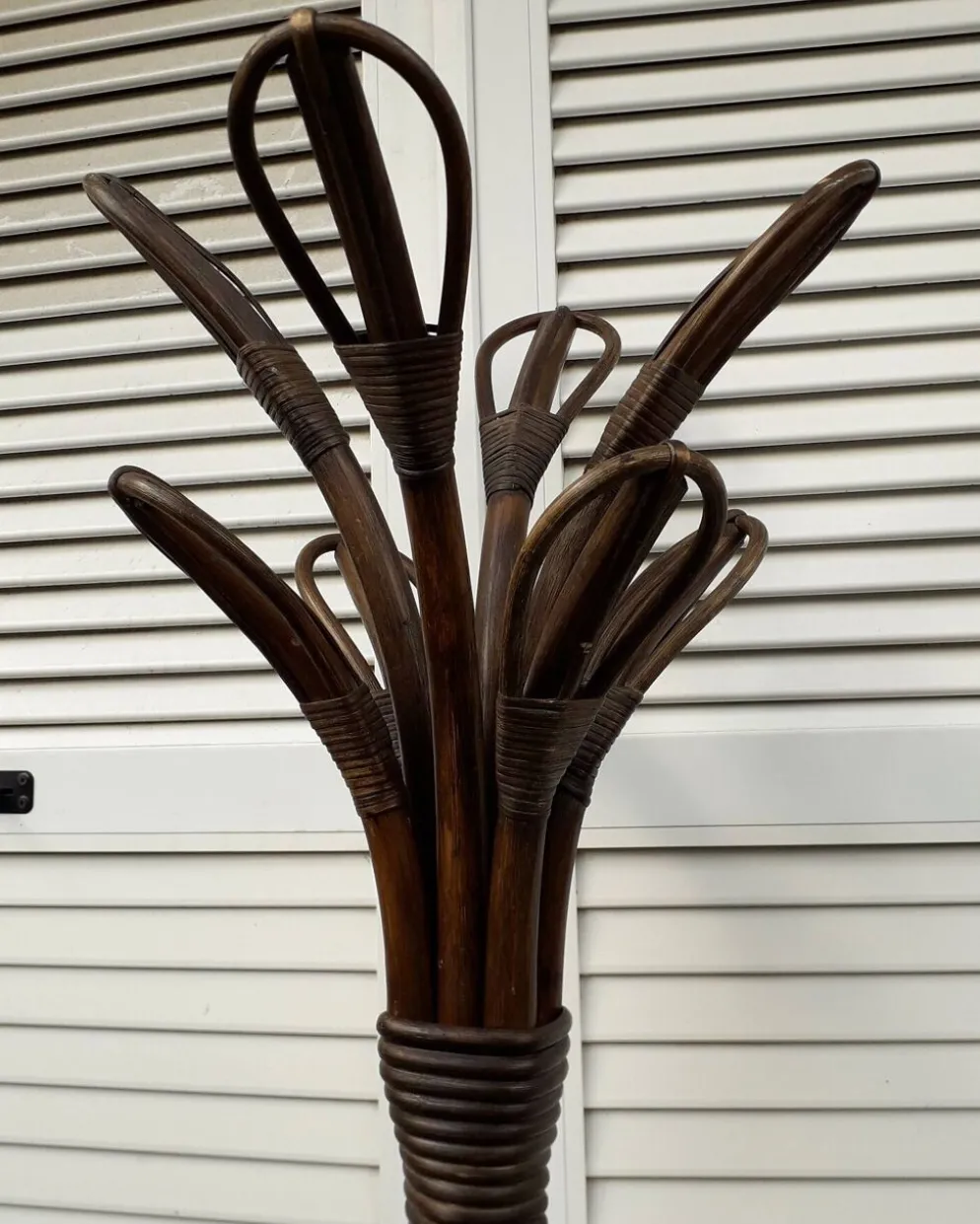 Portemanteau en rotin
