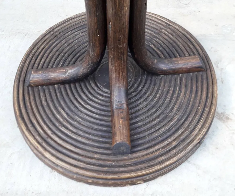Portemanteau en rotin