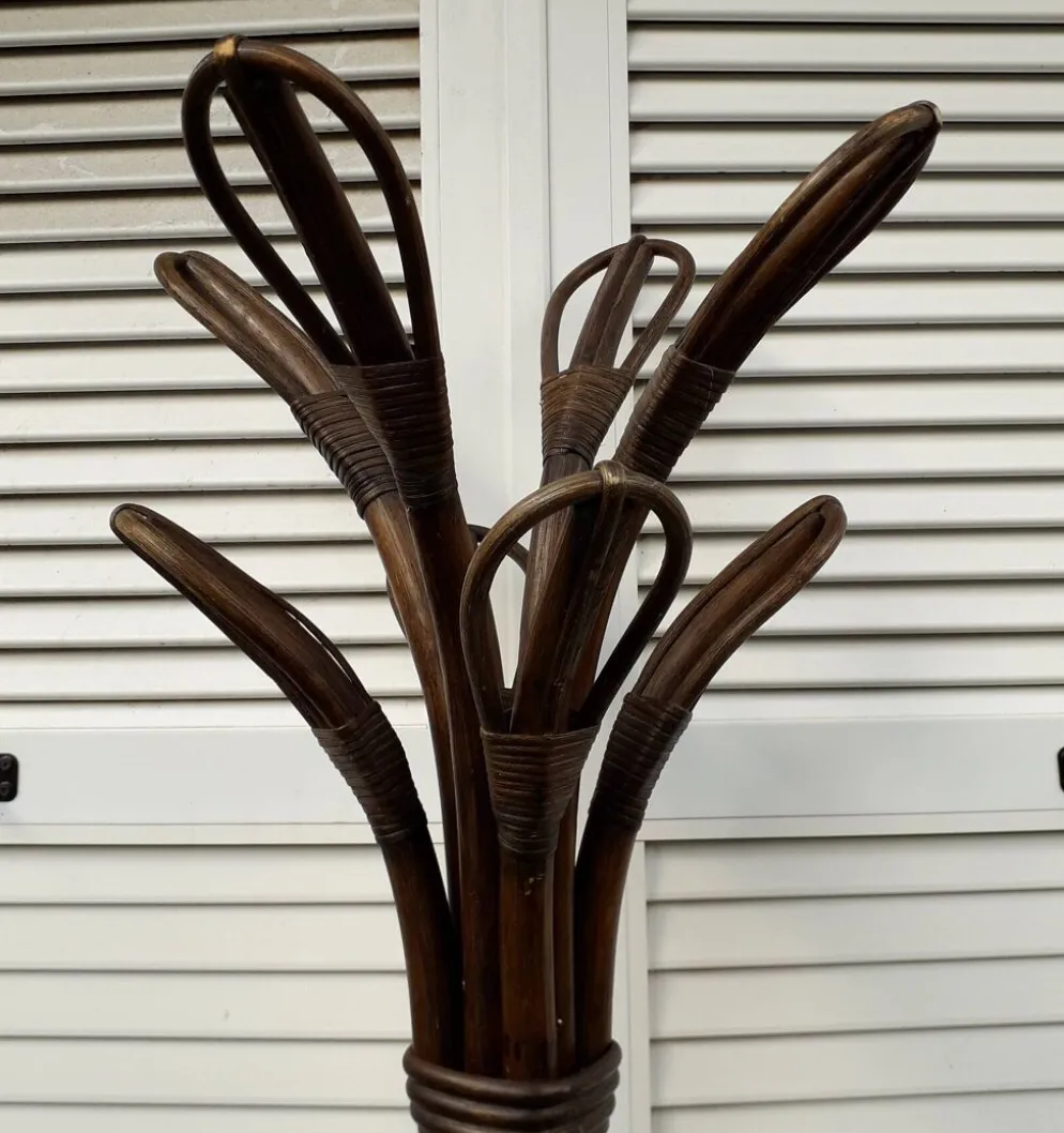 Portemanteau en rotin