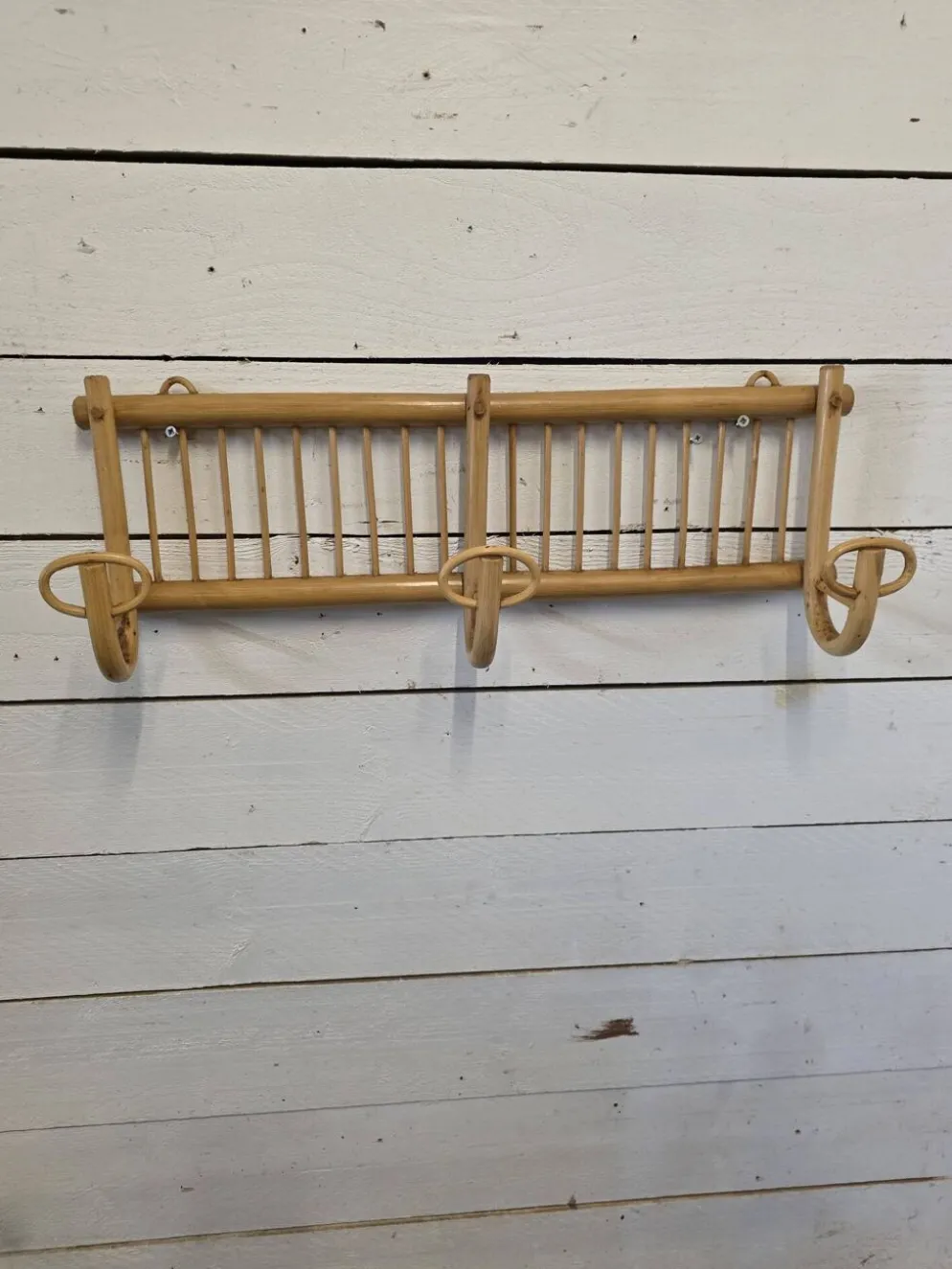 Porte manteau en rotin vintage