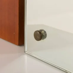Porte-manteau en teck avec miroir et étagère, Italie, années 1960.