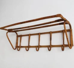Porte-manteau et porte-chapeaux en rotin tchèque des années 1960, ÚLUV