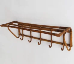 Porte-manteau et porte-chapeaux en rotin tchèque des années 1960, ÚLUV