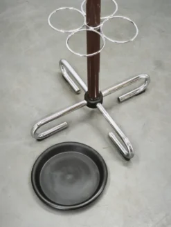 Porte-manteau et porte-parapluie en chrome de l'ère spatiale italienne des années 1970 par Cazzaro