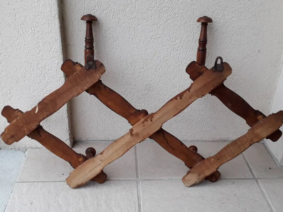 Portemanteau extensible en bois