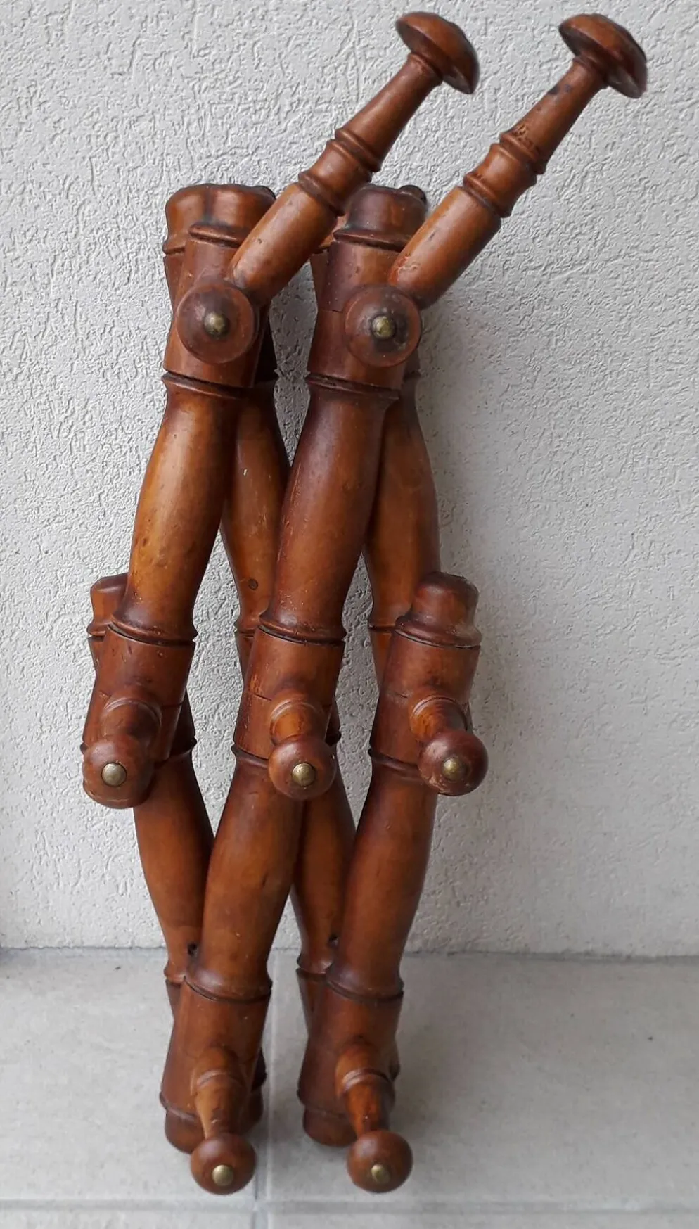 Portemanteau extensible en bois