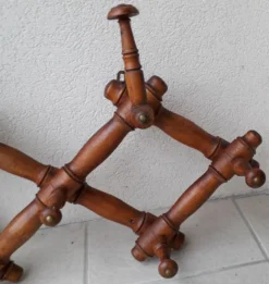 Portemanteau extensible en bois