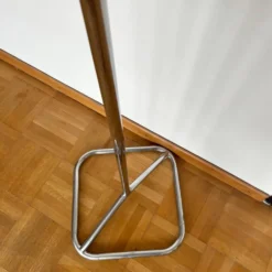 Porte-manteau fonctionnaliste
