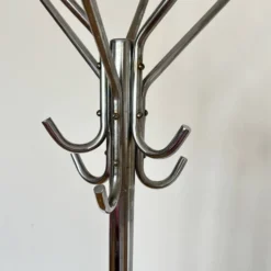 Porte-manteau fonctionnaliste