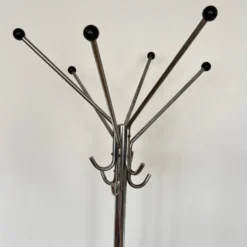 Porte-manteau fonctionnaliste