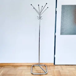 Porte-manteau fonctionnaliste