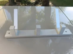 Porte manteau moderniste en aluminium années 70