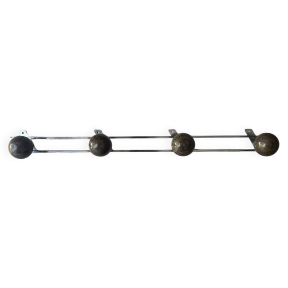 porte manteau moderniste en chrome et bois, design 1970
