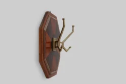 Porte-manteau mural Art Déco à marqueterie géométrique, France vers 1930