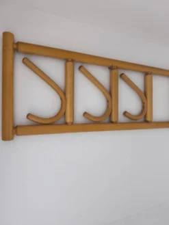 Porte-manteau mural bois courbé