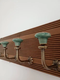 Porte-manteau mural 50 cm – 5 patères céramique vert style vintage