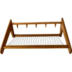 Porte-manteau mural en bois au design mid-century par ÚLUV - Tchécoslovaquie, années 1960