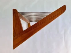 Porte-manteau mural en bois au design mid-century par ÚLUV - Tchécoslovaquie, années 1960