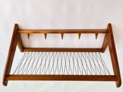 Porte-manteau mural en bois au design mid-century par ÚLUV - Tchécoslovaquie, années 1960