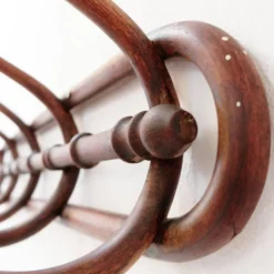 Porte-manteau mural en bois courbé - Début du 20ème siècle