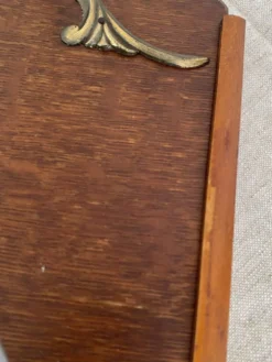 Porte-manteau mural en bois et miroir