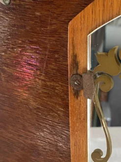 Porte-manteau mural en bois et miroir