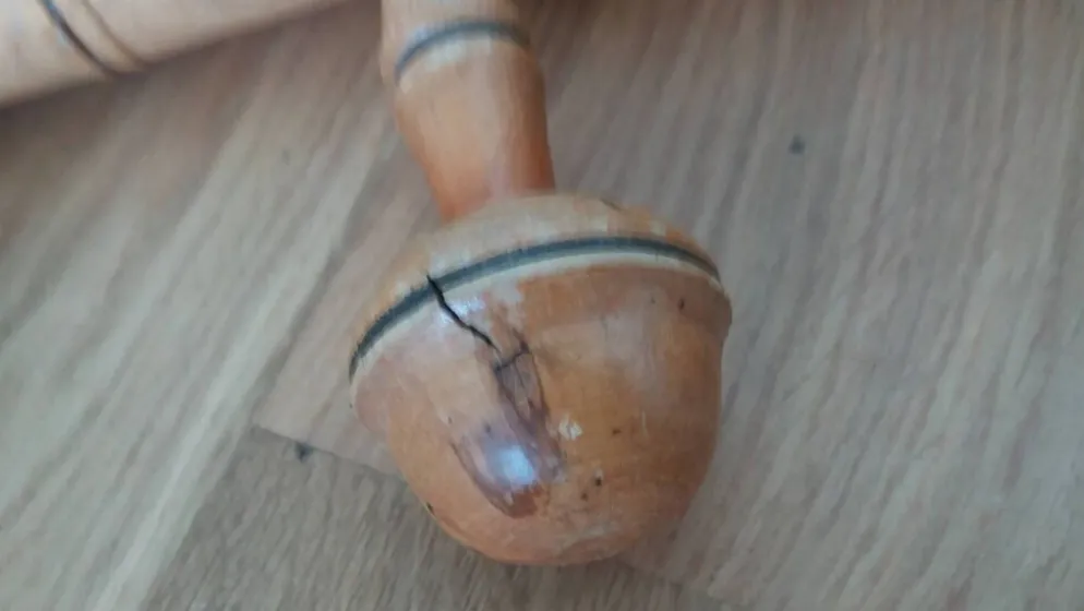 Porte manteau mural en bois façon bambou à 3 patères forme champignon