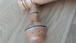 Porte manteau mural en bois façon bambou à 3 patères forme champignon