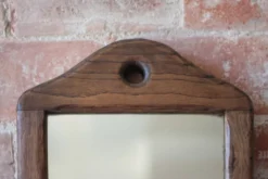 Porte-manteau mural miroir avec patères en bois massif, miroir brutaliste