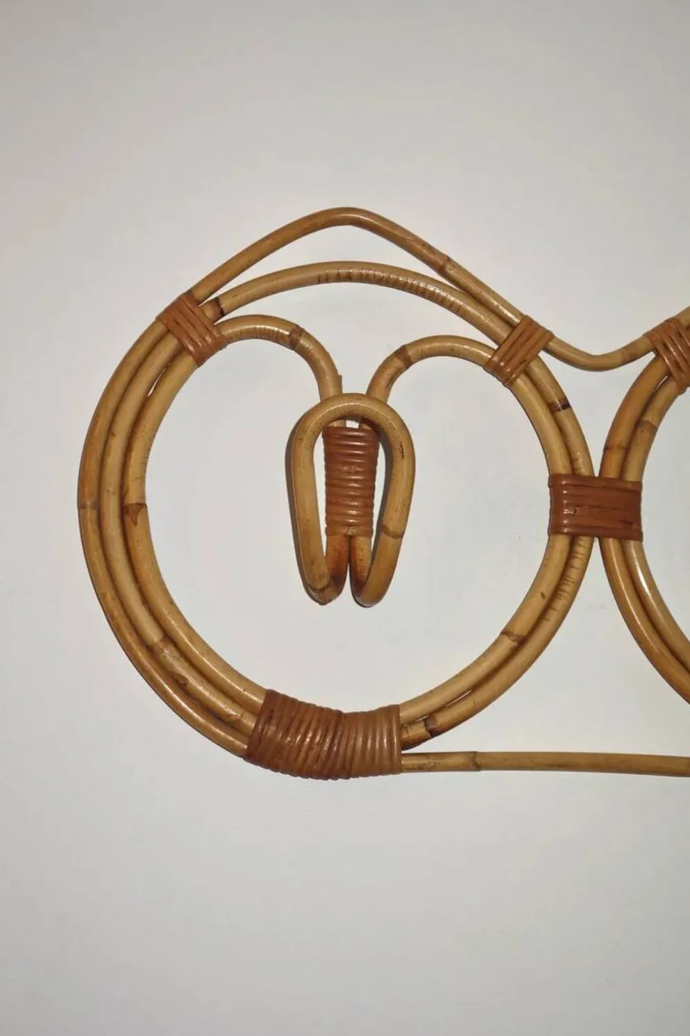 Porte manteau mural par Franco Albini en rotin et bambou, Italie 1960's