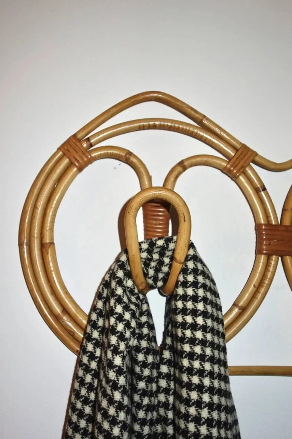 Porte manteau mural par Franco Albini en rotin et bambou, Italie 1960's