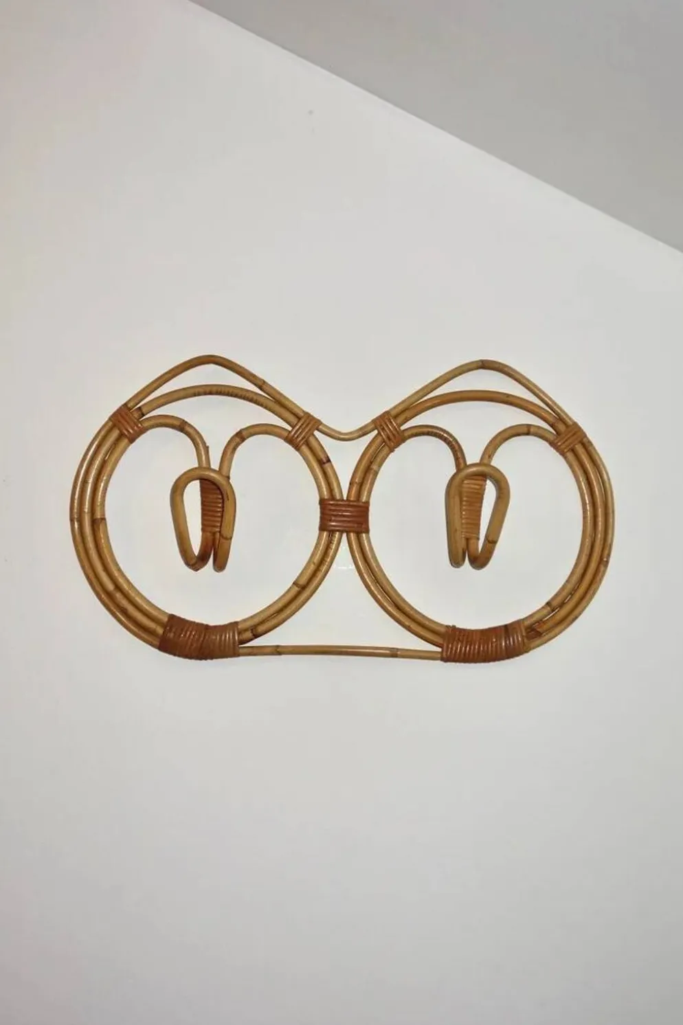 Porte manteau mural par Franco Albini en rotin et bambou, Italie 1960's