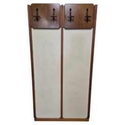 Porte-manteau mural vintage des années 50, panneaux en bois et crème, Tchécoslovaquie, 175 x 90 x 7 cm