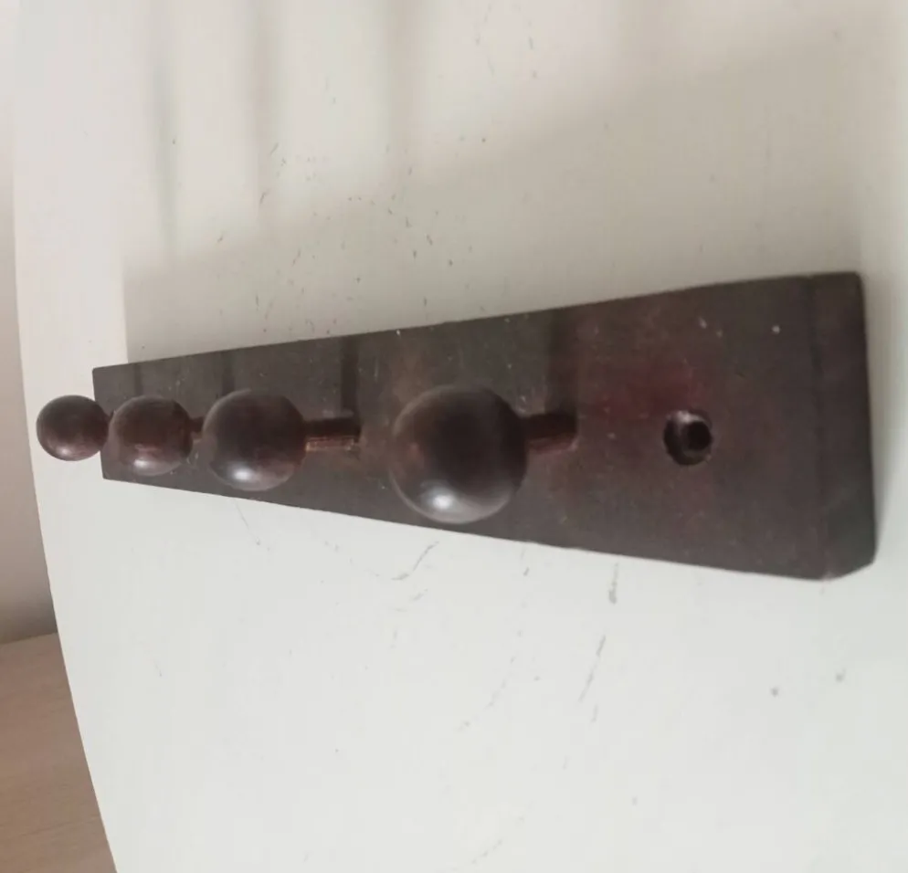 Porte manteau mural vintage en bois