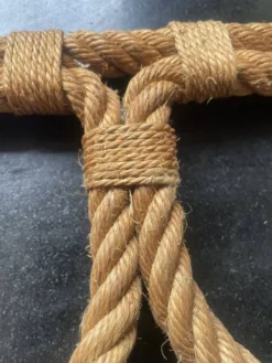porte-manteau mural vintage en corde tressée