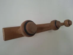 Porte manteau mural vintage en bois